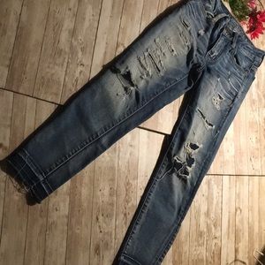 American Eagle  distressed jeans size O